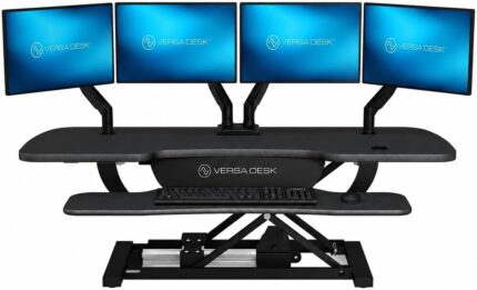 VERSADESK PowerPro Elektrischer Stehpult-Konverter, 122 cm, höhenverstellbar, Sitz-Steh-Schreibtischerhöhung für mehrere Monitore, motorisierter Desktop-Arbeitsplatz mit breiter Tastaturablage